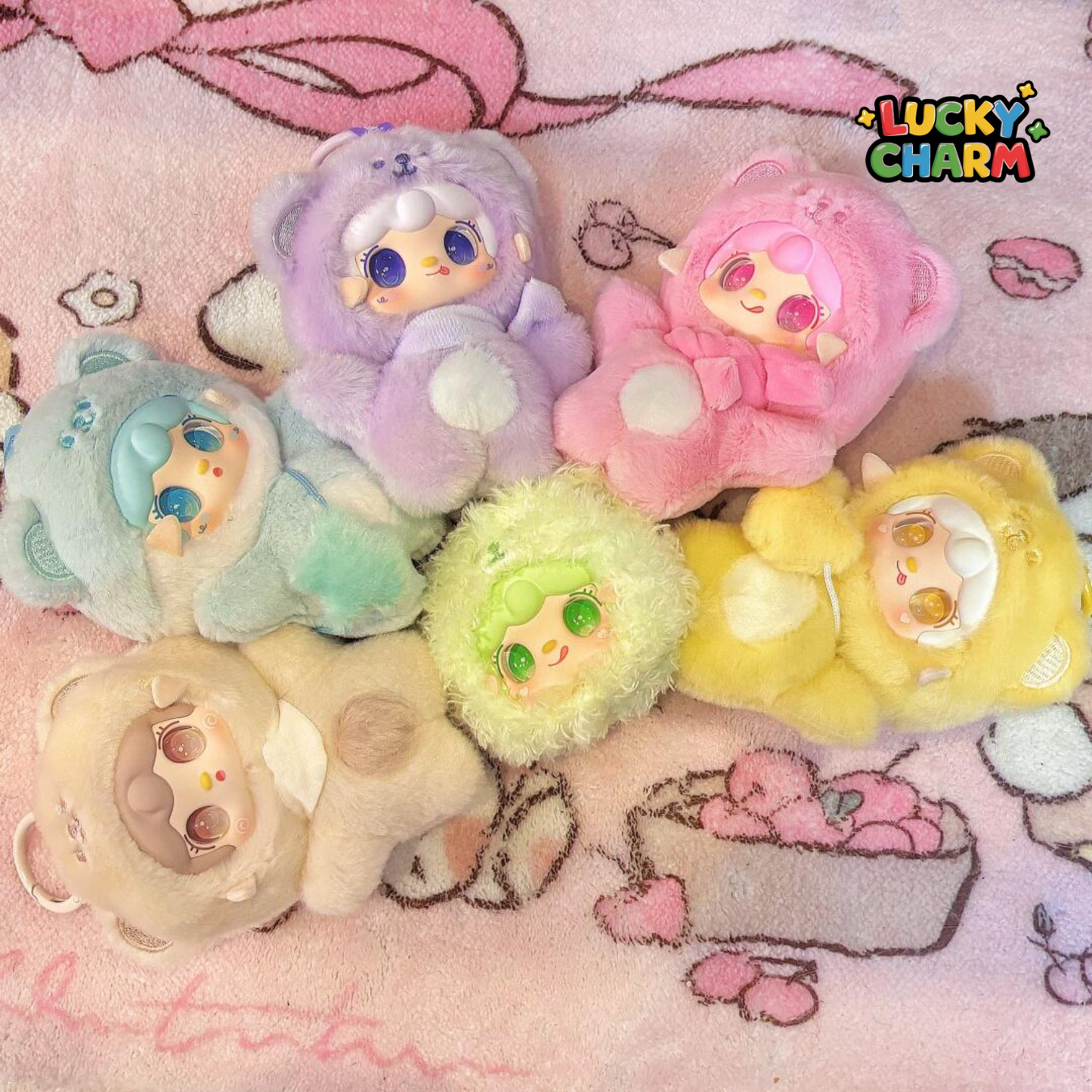 Blind Box Yooki Take A Bite Of Bear Plush V4 Series